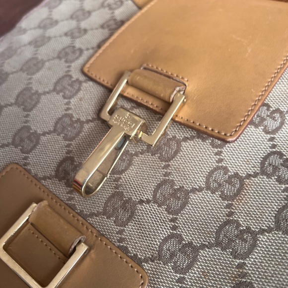 Gucci Vintage Handbag Monogram Gold Hardware - Picture 3 of 16